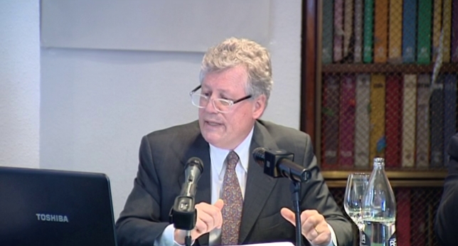 David Robinson es miembro del Consejo Editorial de El Periódico de la Energía. 