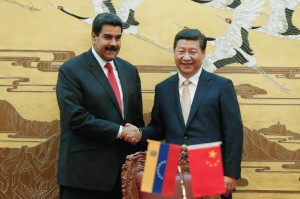Nicolás Maduro, presidente de Venezuela, y Xi Jinping, presidente de China. FOTO: Efe