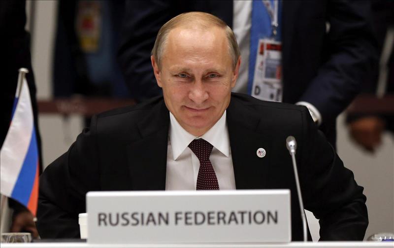 Vladimir Putin tiene en Siberia la mayor reserva de gas del mundo. FOTO: EFE.