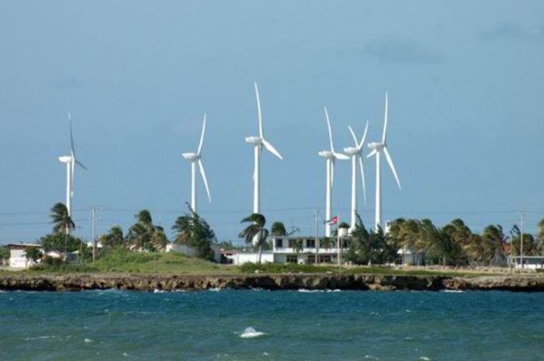 Parque eólico de Gibara, en Cuba.