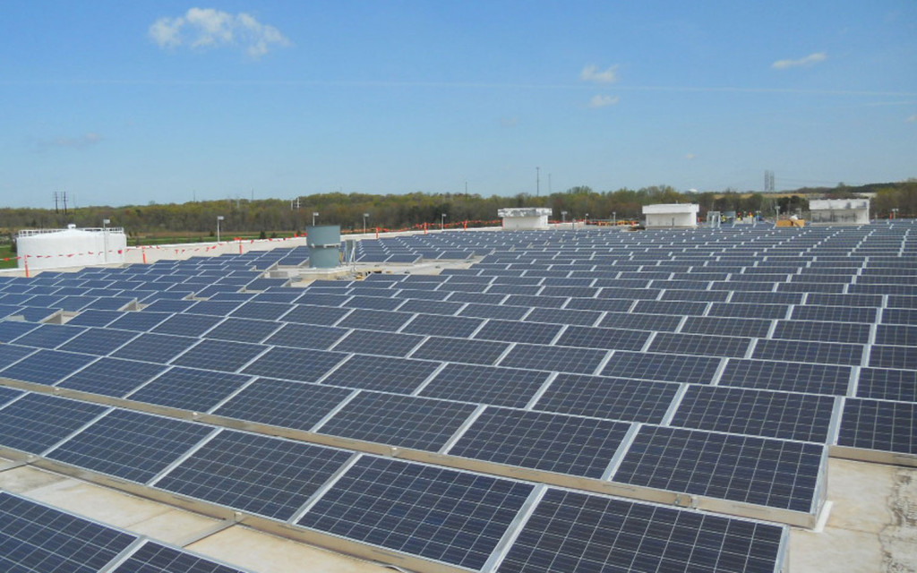 Los tejados solares son una constante en las plantas de General Motors en todo el mundo.