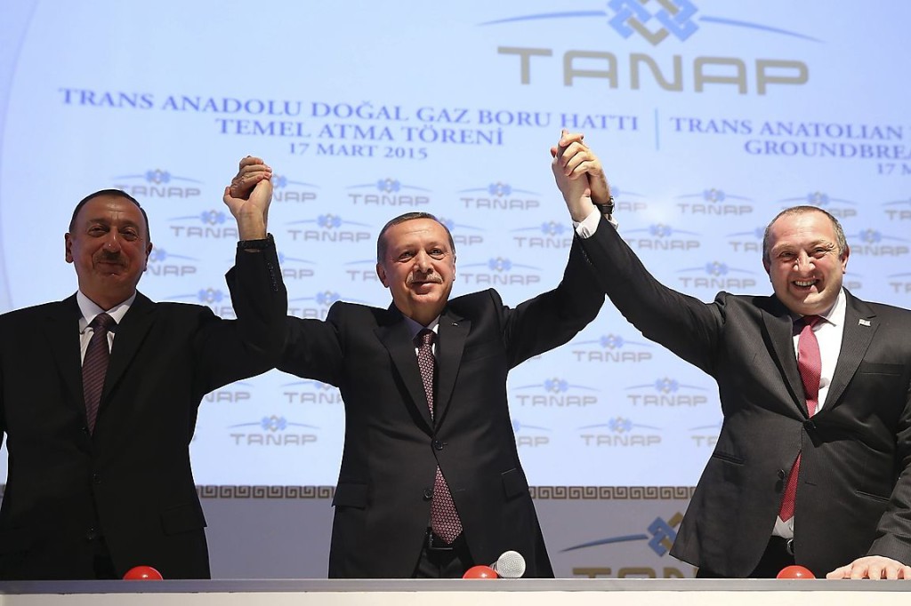 Turkey's President Erdogan poses with his counterparts Aliyev of Azerbaijan and Margvelashvili of Georgia during the ground-breaking ceremony for TANAP pipeline in Kars, eastern Turkey