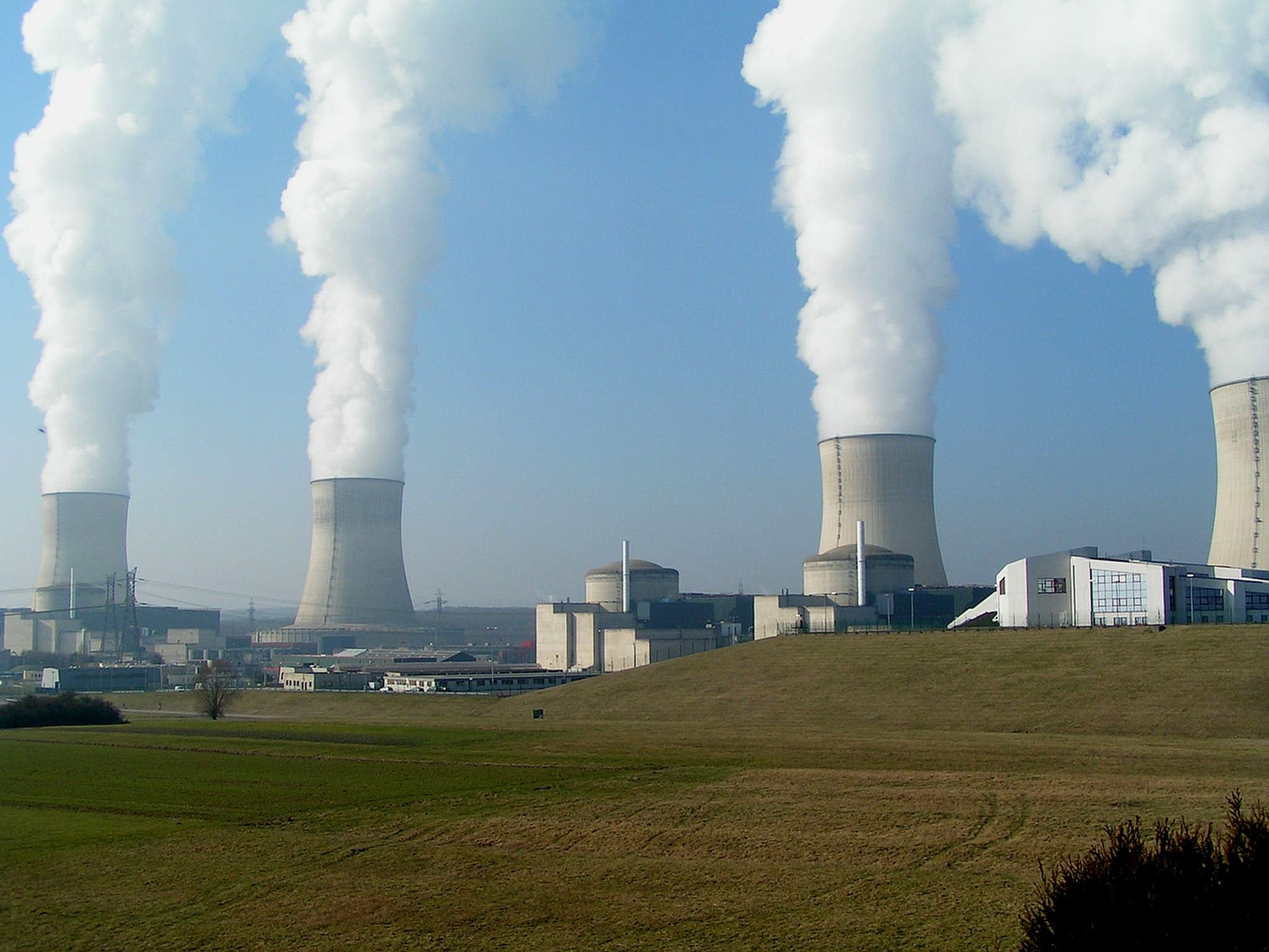 8 Nuclear_Power_Plant_Cattenom
