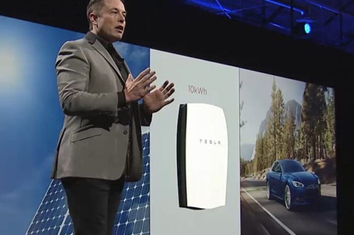 Elon Musk anuncia la segunda versión de la batería del hogar Powerwall para este verano