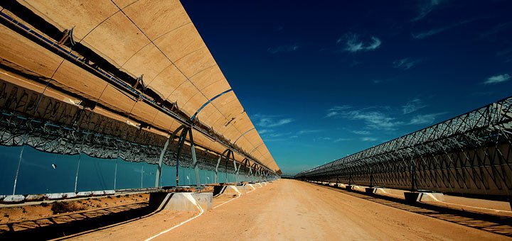 Las dos plantas forman parte de la plataforma solar de Extremadura, el mayor complejo termosolar de Europa.