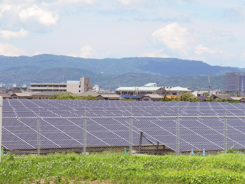 Planta fotovoltaica de SB Energy, filial del grupo Softbank.