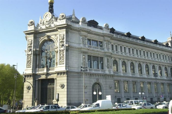 El Banco de España ve "sentido" a que el Gobierno pueda vetar opas de extranjeros