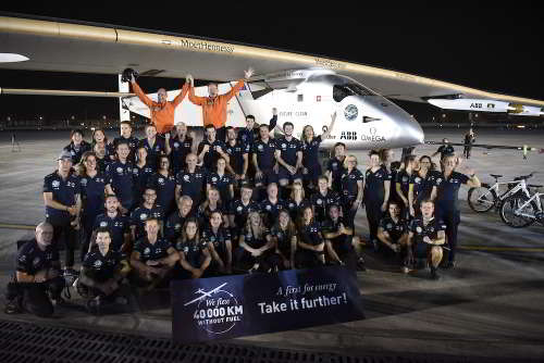 Solar Impulse consigue dar la vuelta al mundo
