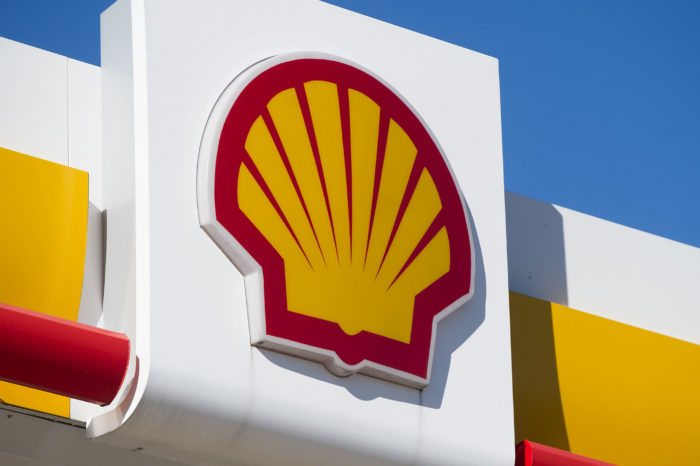 Un tribunal holandés exige a Shell reducir un 45% sus emisiones para 2030