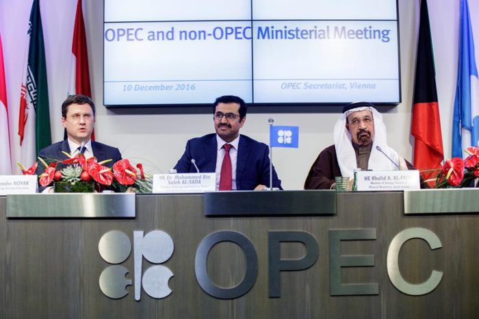 La OPEP se reúne para poner freno a la subida de precio del petróleo