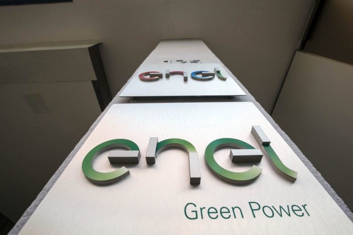 Santander y Enel financiarán proyectos de transición energética en Argentina