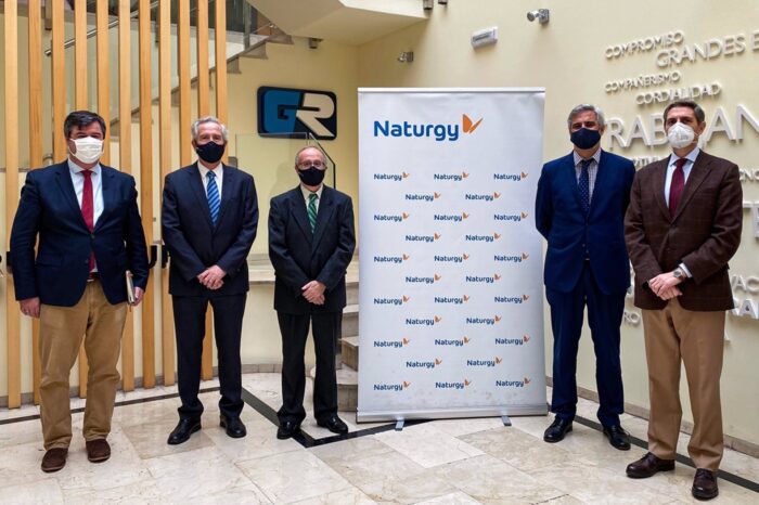 Naturgy se alía con Grupo Ruiz para estudiar proyectos de hidrógeno para movilidad en estaciones de servicio
