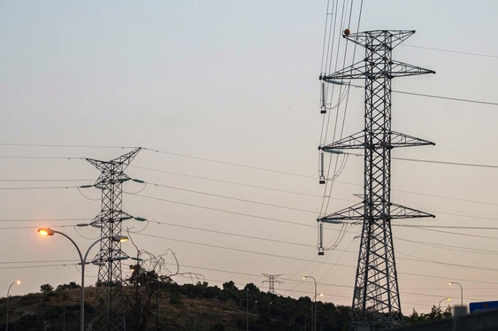 UGT insta al Gobierno a tomar medidas frente a la subida del precio de la energía