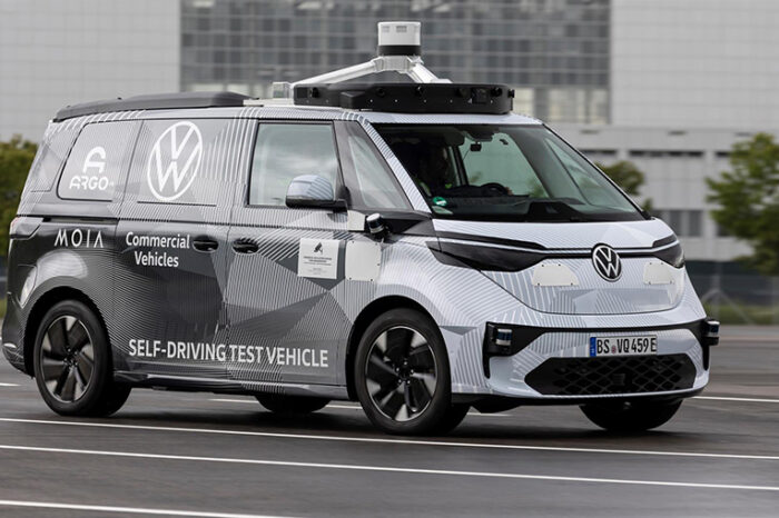 Volkswagen Vehículos Comerciales muestra el primer prototipo del ID.Buzz AD para la conducción autónoma