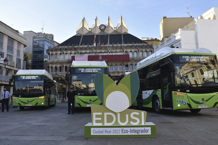 Ciudad Real incrementa con tres vehículos su flota de autobuses de gas natural