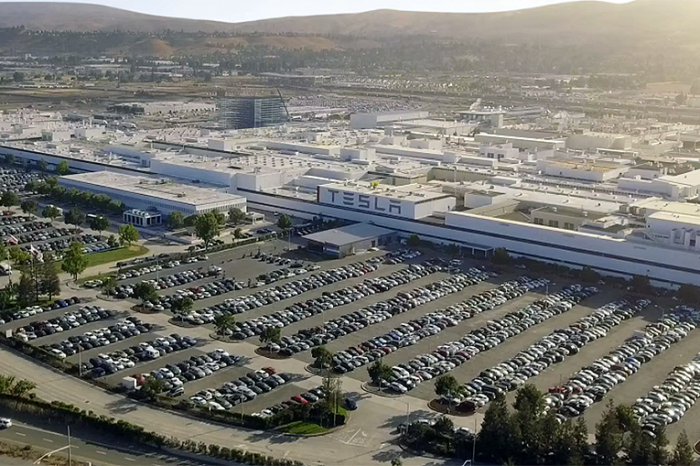 La fábrica alemana de Tesla lanzará la producción en diciembre