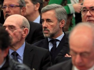 El exministro del Interior Ángel Acebes durante la primera sesión del juicio por la salida a Bolsa de Bankia en 2011. FOTO: - Pool - Europa Press