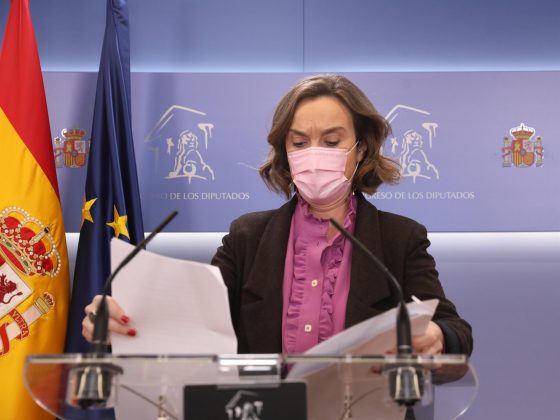 La portavoz del PP en el Congreso de los Diputados, Cuca Gamarra, interviene en una rueda de prensa. FOTO: Marta Fernández Jara - Europa Press