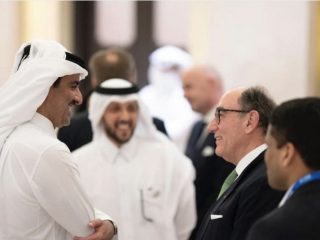 Galán y Al Thani en un foro en Doha.