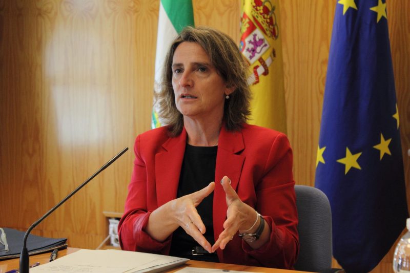 La vicepresidenta tercera y ministra para la Transición Ecológica y el Reto Demográfico, Teresa Ribera Rodríguez habla sobre el tope del gas. FOTO: UPO