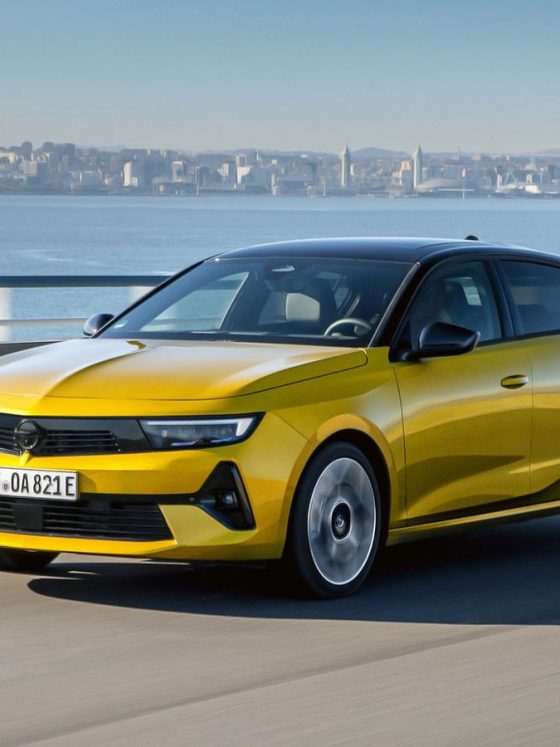 Opel Astra Hybrid 2022 barrido