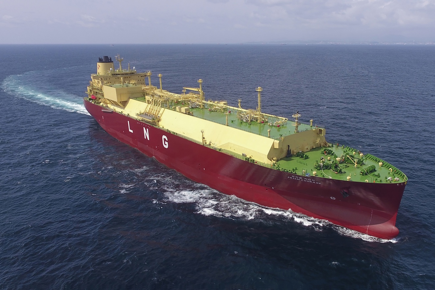 Photo-2-the-lng-carrier-prism-courage-which-hyundai-heavy-industries-built-in-2021-and-delivered-to-sk-shipping