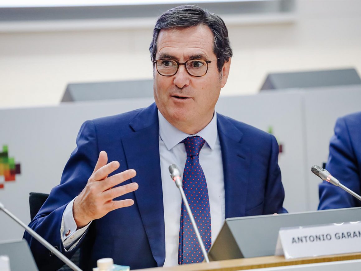 El presidente de la Confederación Española de Organizaciones Empresariales (CEOE), Antonio Garamendi. FOTO: Carlos Luján - Europa Press