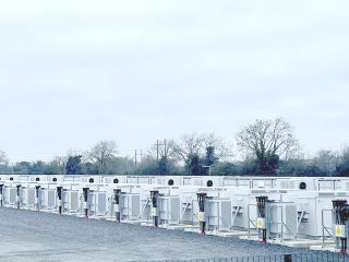 El sistema de baterías de Iberdrola en Irlanda. FOTO: Iberdrola