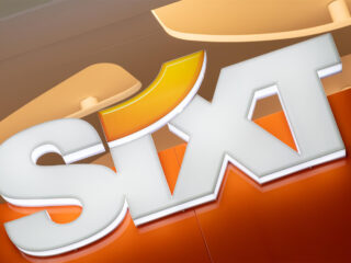 Logo de Sixt. FOTO: Peter Kneffel/dpa