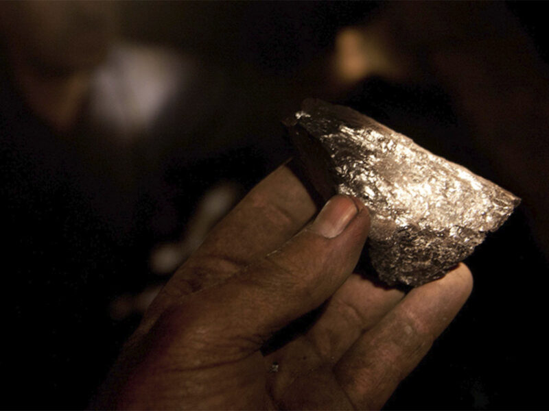 Pieza de carbón de la mina de Hunosa. FOTO: Hunosa