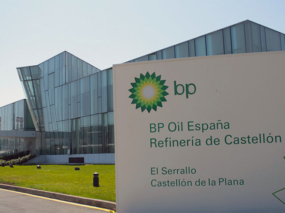 Refinería de BP en Castillleón. FOTO: BP