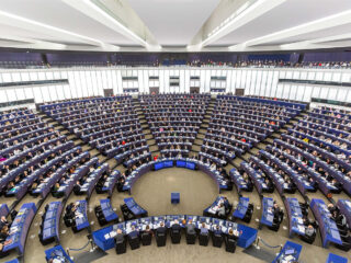 Vista general del Parlamento Europeo durante una sesión. FOTO: Philipp von Ditfurth/dpa