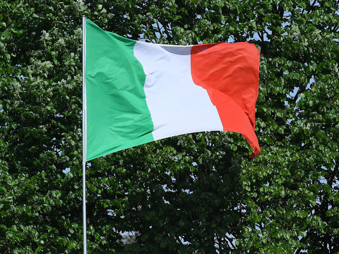 Una bandera italiana. FOTO: MASSIMO INSABATO / ZUMA PRESS / CONTACTOPHOTO