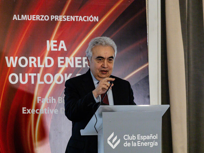El director ejecutivo de la Agencia Internacional de la Energía (AIE), Fatih Birol, en el acto de presentación del informe de la Agencia Internacional de la Energía 'World Energy Outlook 2022', a 25 de enero de 2023, en Madrid (España). FOTO: Carlos Luján - Europa Press