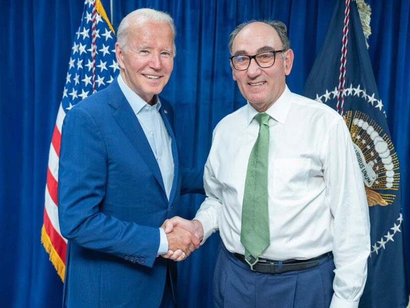El presidente de Iberdrola, Ignacio Sánchez Galán, en una reunión con el presidente de Estados Unidos, Joe Biden. FOTO: Iberdrola