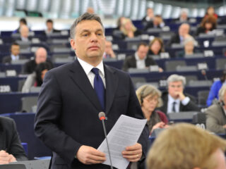 El presidente húngaro Víktor Orbán, en el Parlamento Europeo. FOTO: Cornelia Smet