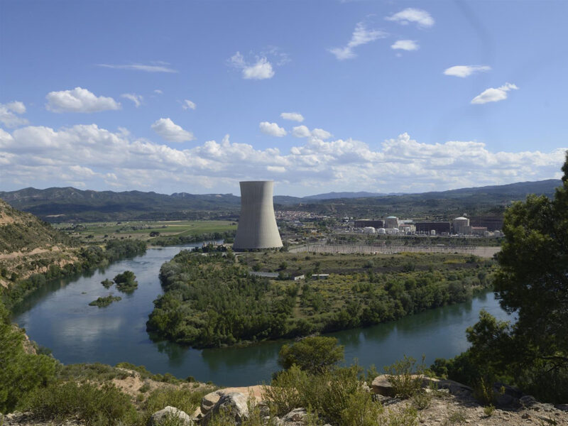 La central nuclear de Ascó I y II en Tarragona. FOTO: ANAV